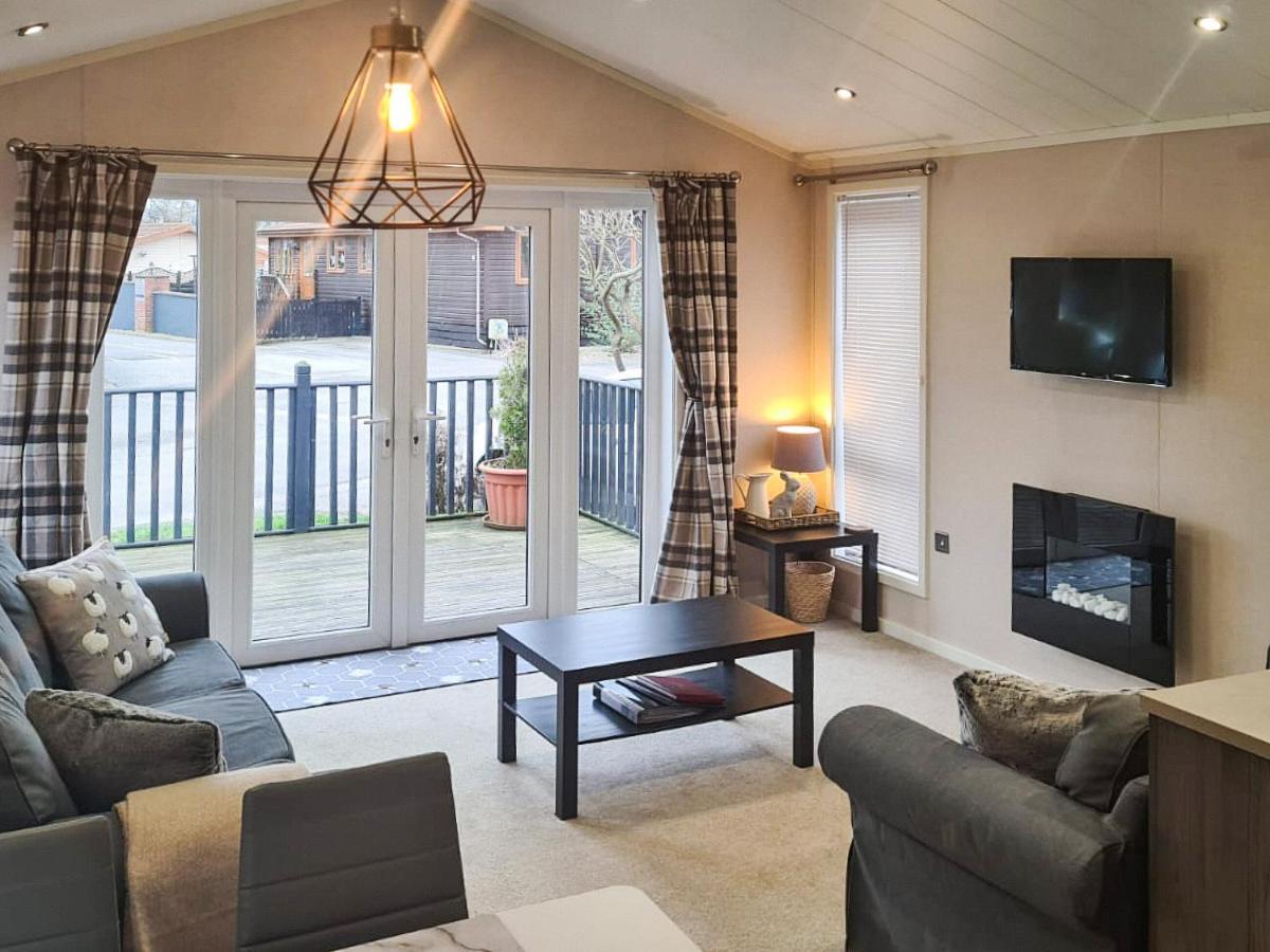 Jasmine Lodge Wilberfoss ภายนอก รูปภาพ